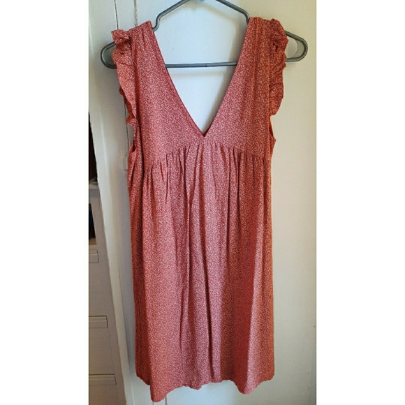 Flowy Pink Dress from France - Picture 4 of 10